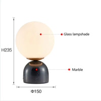 Lampe de table LED en verre et marbre - Luxe Illuminé
