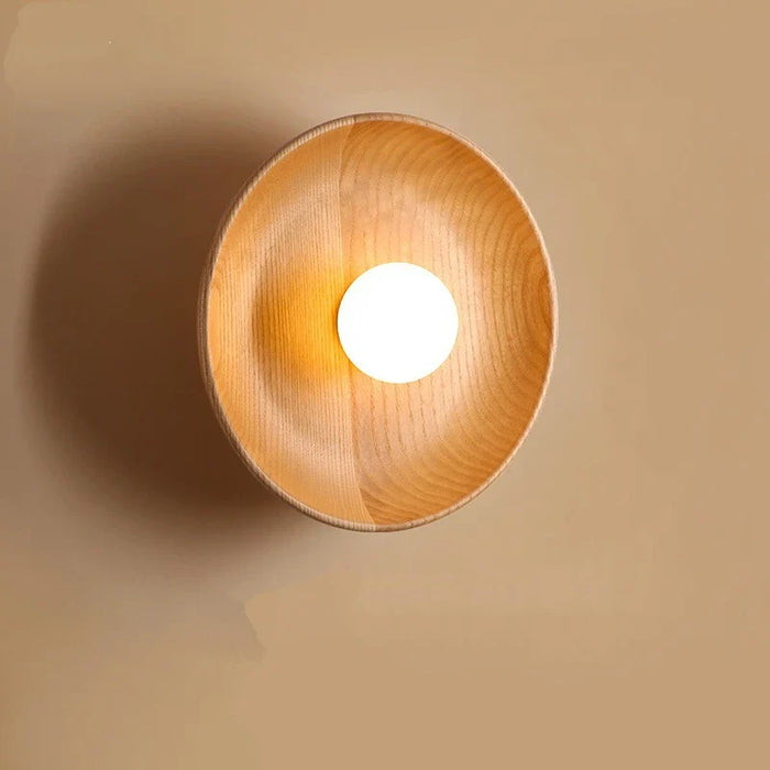 Applique murale LED nordique en bois massif au design épuré