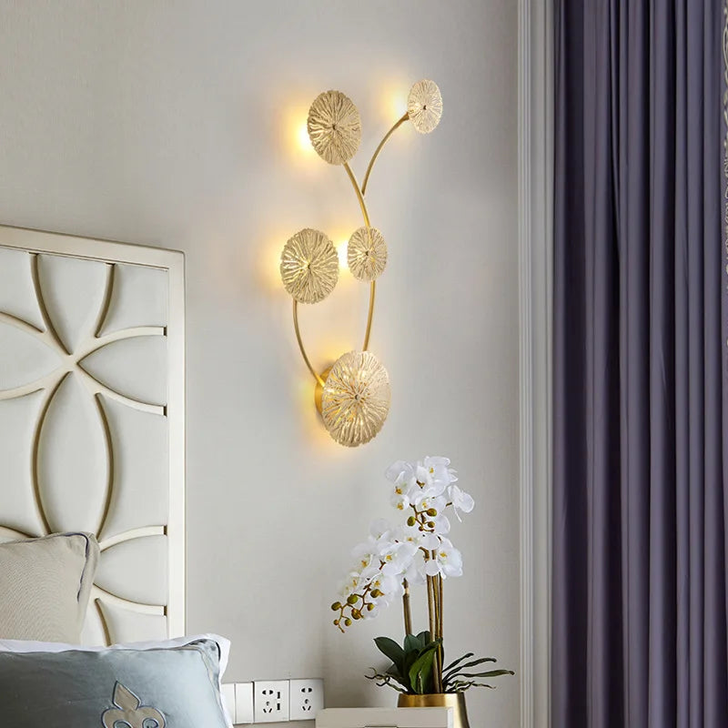 Applique Murale LED Dorée Élégante - Style Moderne pour Décoration d'Intérieur