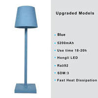 Lampe de table sans fil en métal noir, style varié.