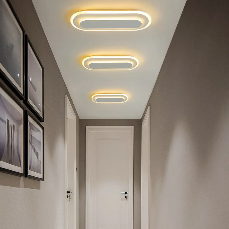 Bande LED pour allée et couloir : Lustres modernes minimalistes pour une entrée nordique créative