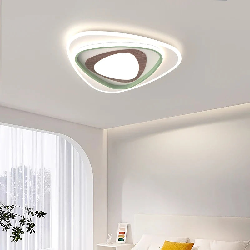 Lustre nordique en bois pour un éclairage intérieur élégant