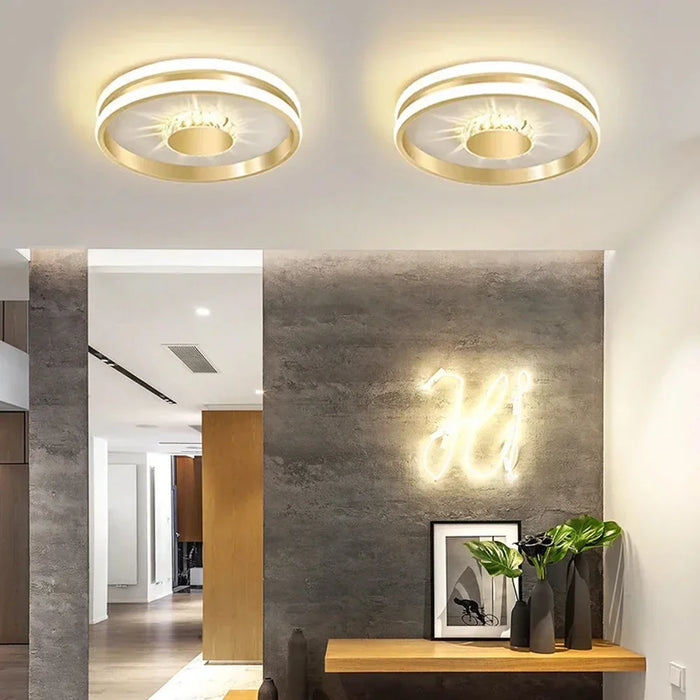 Plafonnier LED de luxe pour intérieur contemporain et raffiné.