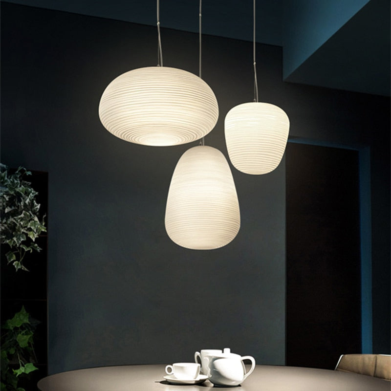 Suspension LED en verre blanc Caligari