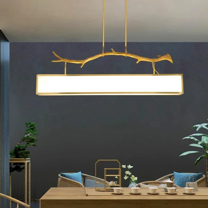 Lustre LED moderne pour un éclairage intérieur élégant