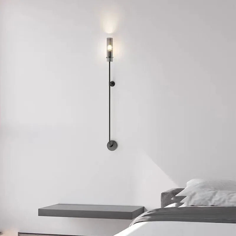 Applique murale design en cuivre noir et or