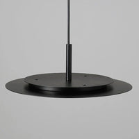 Suspension minimaliste nordique contemporaine
