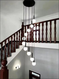 Lustre Deluxe pour Escalier à Lumière Longue en Cristal Orientation Rotative