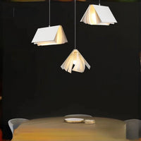 Suspension Lumière Livre Décoration Moderne pour la Salle d'Étude - Boutique Déco Enfants