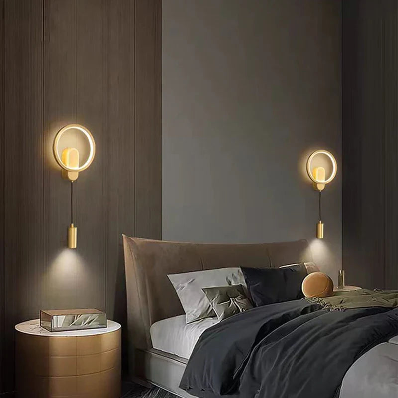 Applique murale design en laiton avec 3 luminaires interchangeables