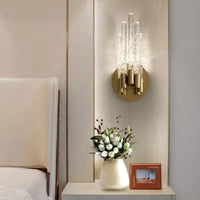 Applique murale LED moderne en cuivre et cristal ondulé - Une touche d'élégance contemporaine