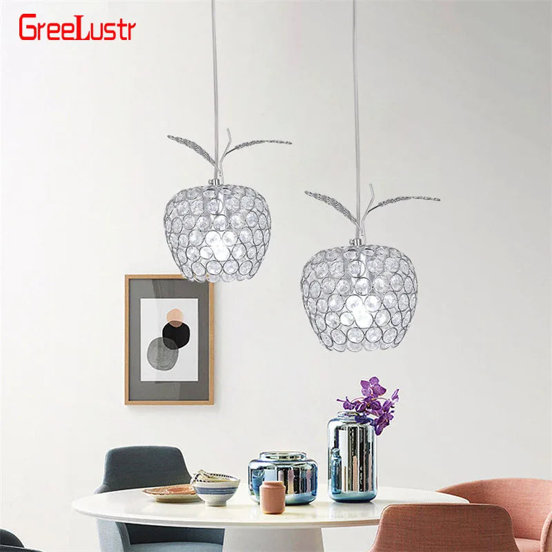 Lustre moderne en cristal pour une décoration intérieure élégante
