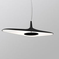 Suspension Poe : Design minimaliste et asymétrique