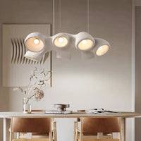 Lustre nordique minimaliste par un créateur de renom
