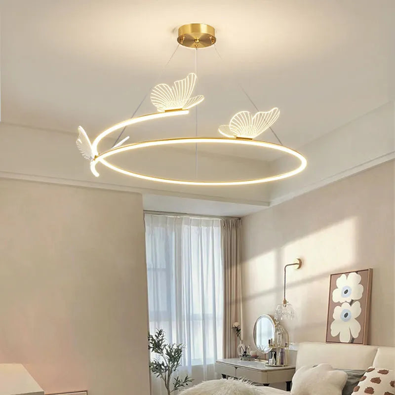 Lustre papillon LED - Éclairez votre maison avec créativité