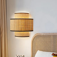 Applique murale Wabi Sabi Vintage en rotin fait main with LED lighting