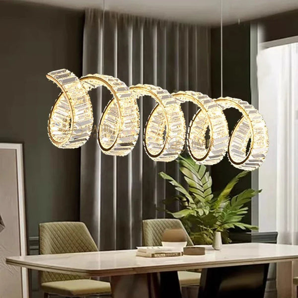 Lustre LED Spirale Dorée au Design Moderne - Lumière Élégante