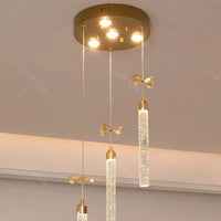 Suspension luxueuse en cristal.