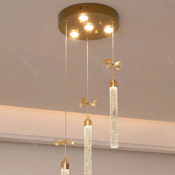 Suspension luxueuse en cristal.