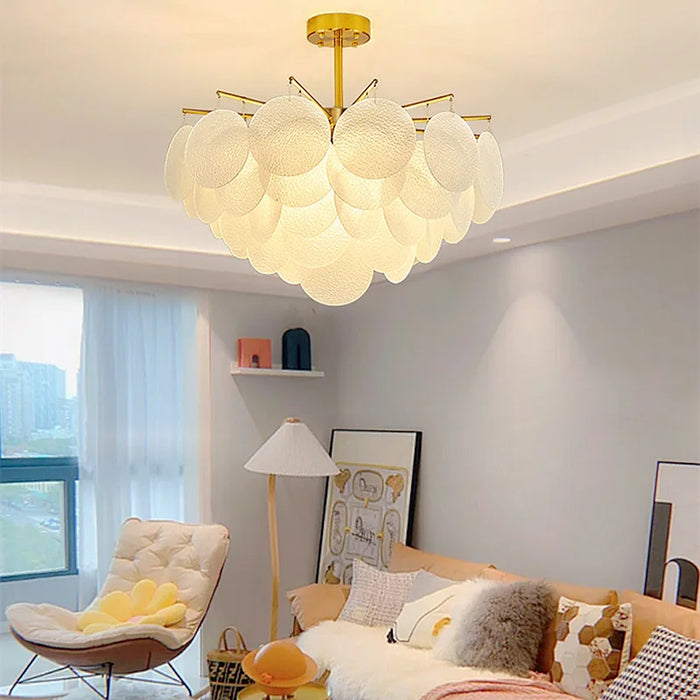 Lustre en verre de luxe avec carillons éoliens romantiques
