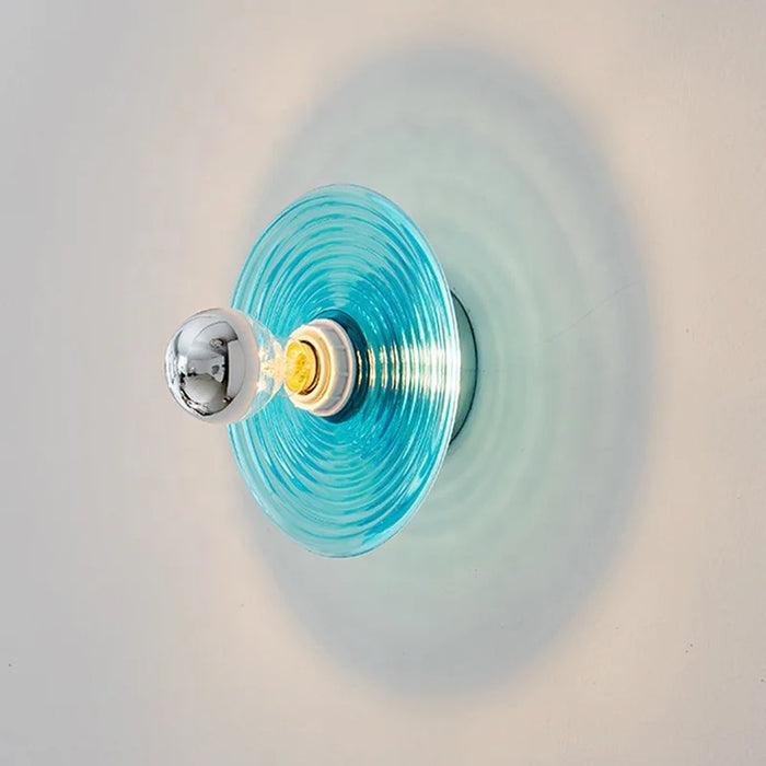 Applique murale design nordique en verre ondulé LED pour une ambiance lumineuse