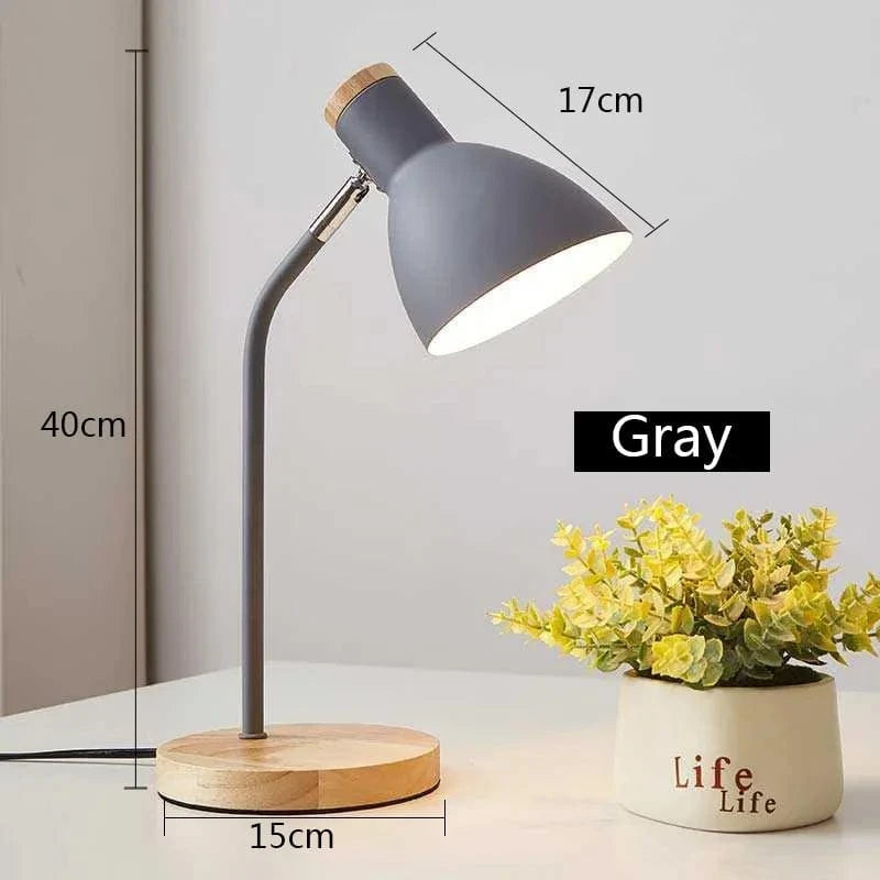 Lampe de table LED nordique en bois et fer avec protection oculaire