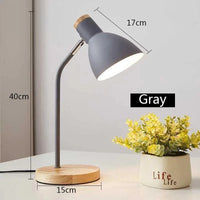 Lampe de table LED nordique en bois et fer avec protection oculaire