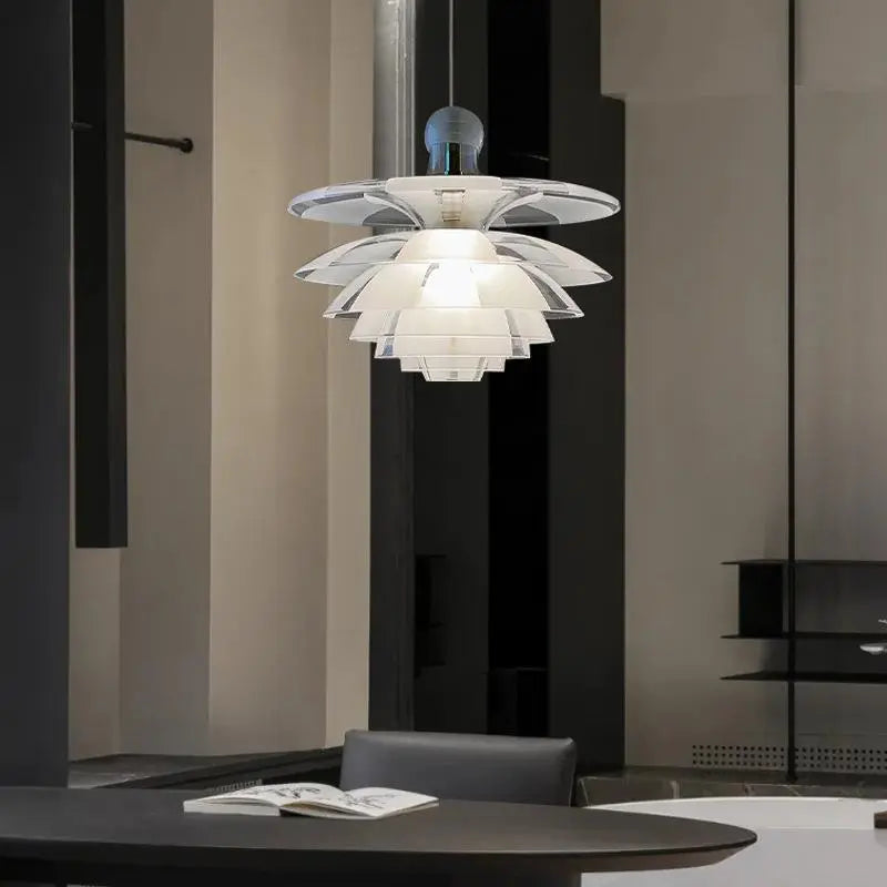 Lustre Pomme de Pin Acrylique Design Danois