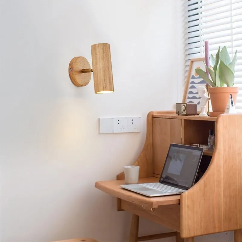 Applique murale LED nordique en bois multi-angle réglable - Projecteur de lumière pour chambres, salons et études Den