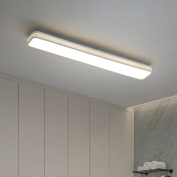 Lustre LED moderne pour un éclairage intérieur chic - Longue bande décorative pour la maison