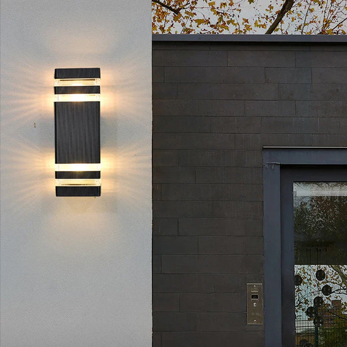 Applique murale d'extérieur LED étanche - Lumières Lumina