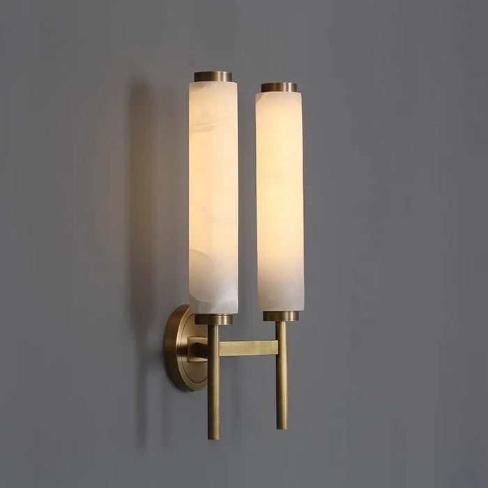 Applique murale en marbre et cuivre pour une déco intérieure chic