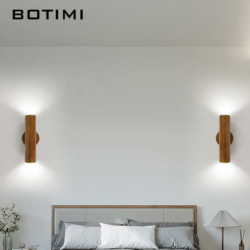 Applique murale nordique bois brillant : construit vers le bas