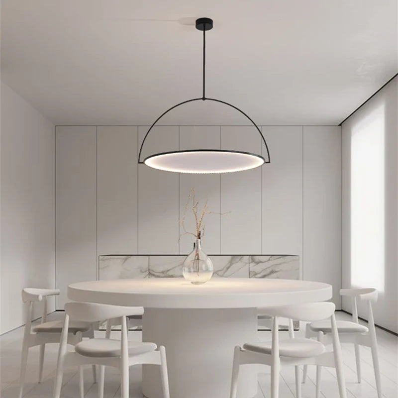 Plafonnier LED Suspendu Nordique Simpliste - Parfait pour Votre Intérieur