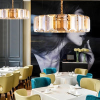 Nouveau lustre de restaurant avec variété de cristaux prestige