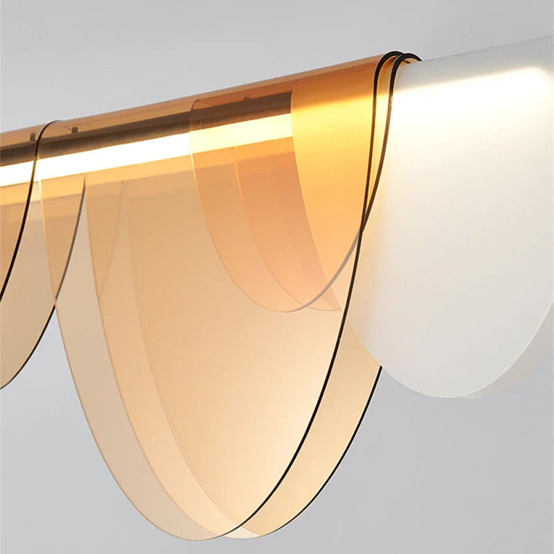 Lustre moderne nordique en acrylique et verre coloré LED