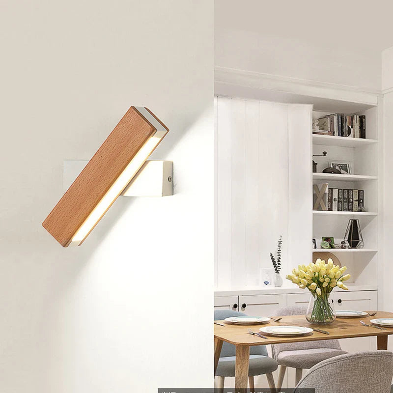 Applique murale rotative nordique en bois massif LED ajustable