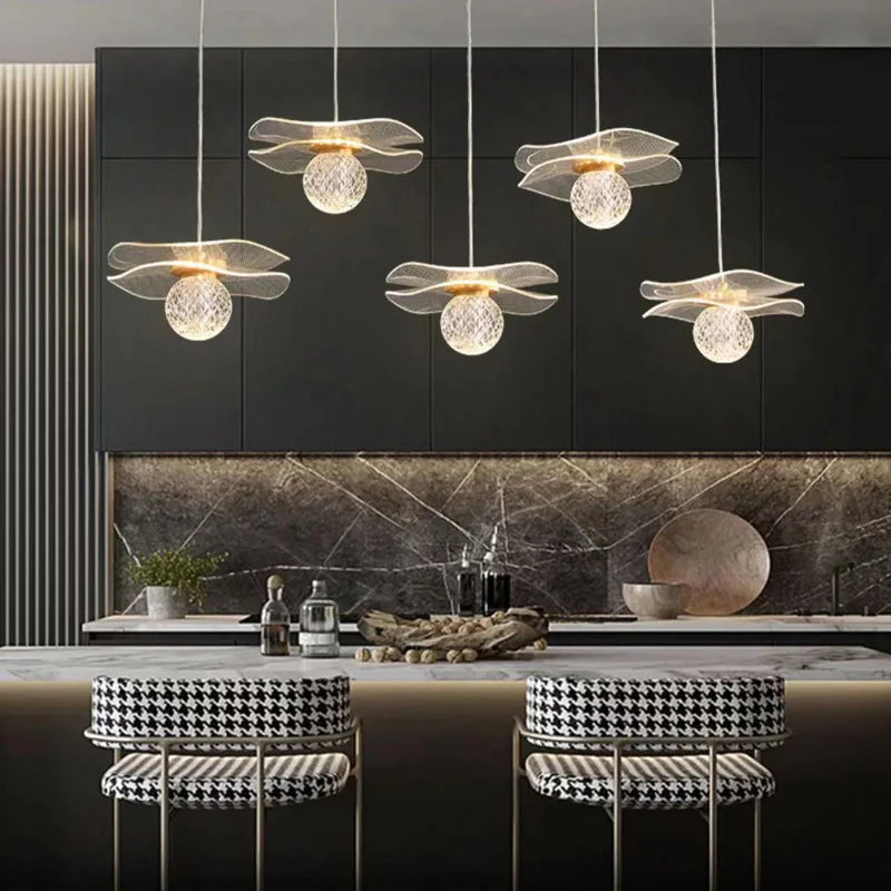 Suspension Lotus Cristal LED Personnalisée