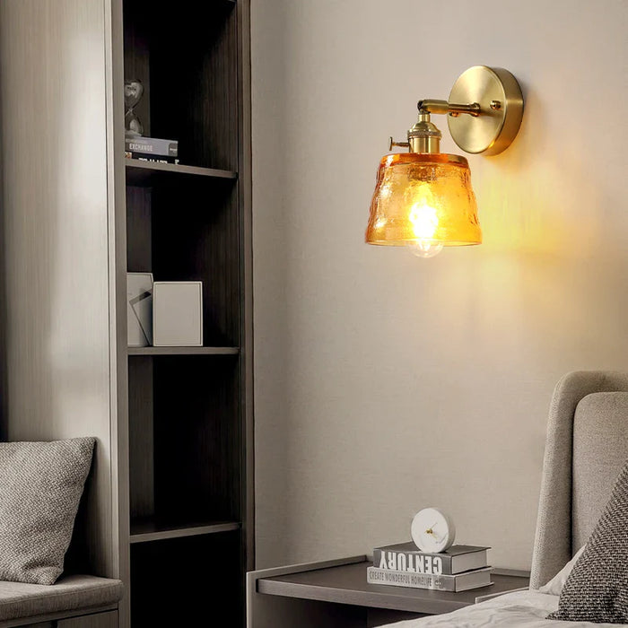 Applique murale nordique en cuivre avec abat-jour en verre LED de style créatif