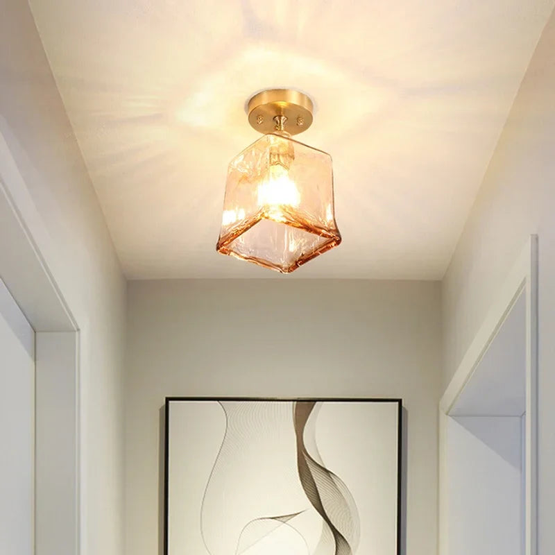 Plafonnier nordique créatif en forme de tasse pour une décoration d'intérieur moderne.