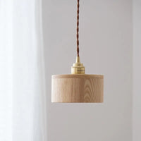 Suspension LED en bois au design nordique contemporain