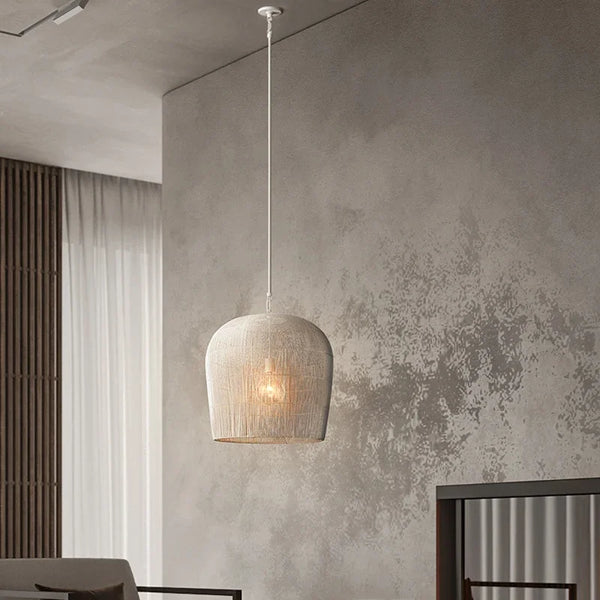 Suspension japonaise en rotin wabi-sabi avec éclairage LED