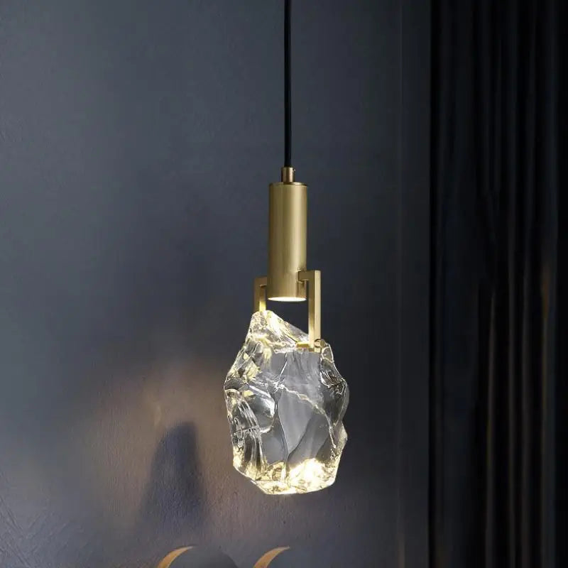 Suspension design nordique "Ice Crystal" en cristal et cuivre pour bar ou table