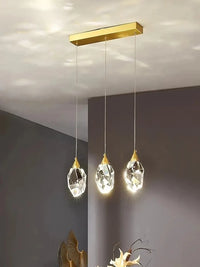 Lustre en cristal nordique LED pour un intérieur élégant