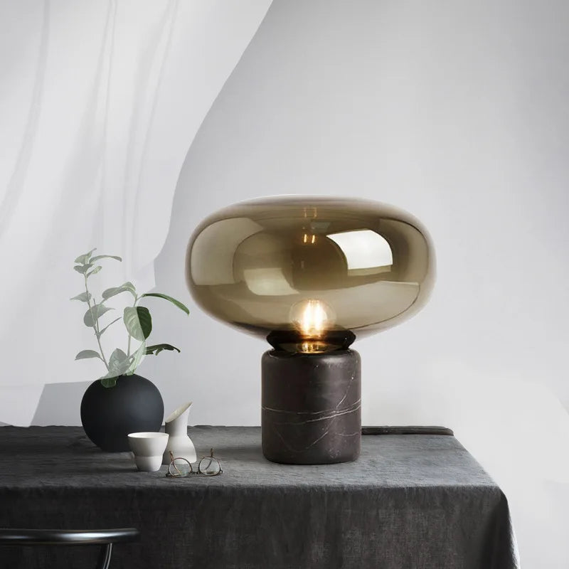 Lampe de Table LED Marbrée Champignon Nordique