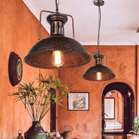 Lustre Rouille Métal Restauré pour Plafond de Maison