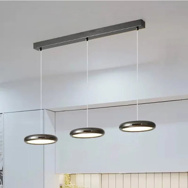 Suspension LED nordiques en fer avec 3 têtes chromées