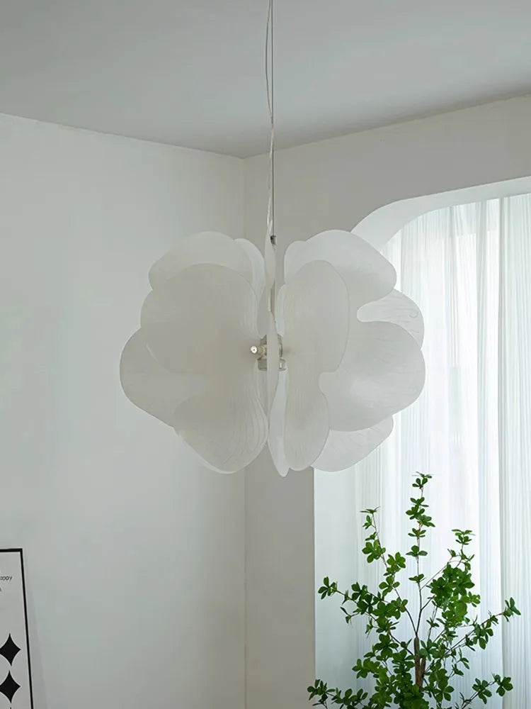 Lustre en acrylique nordique avec suspension LED papillon