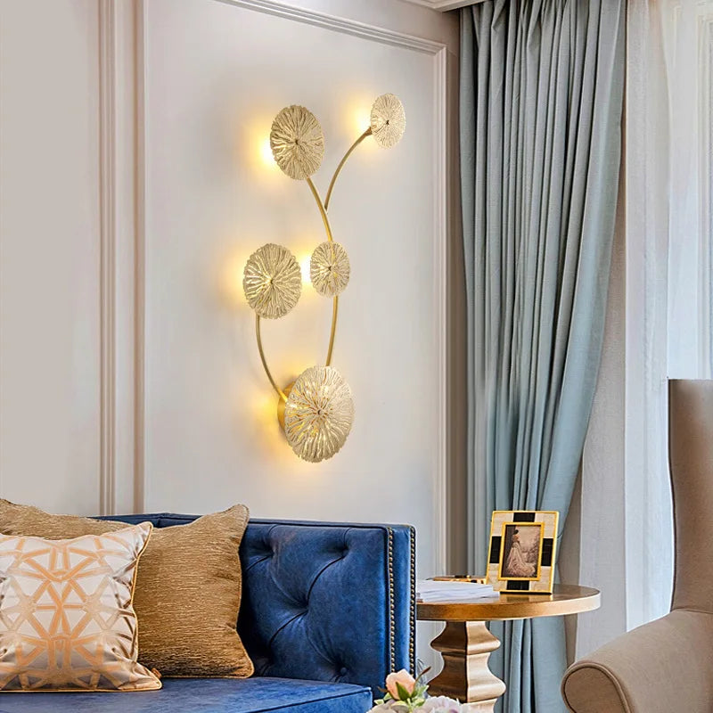 Applique Murale LED Dorée Élégante - Style Moderne pour Décoration d'Intérieur