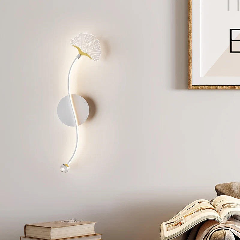 Applique Murale LED Tricolore Ginkgo : Protection des Yeux et Design Élégant
